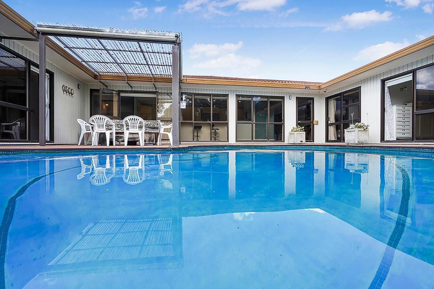 Wow, Spacious Home With A Pool Hamilton Exterior foto